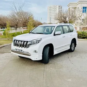 Toyota Land Cruiser Prado 2013