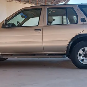 Nissan Pathfinder 1997