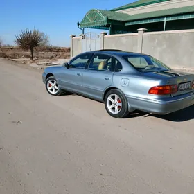 Toyota Avalon 1999