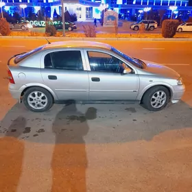 Opel Astra 2002