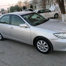 Toyota Camry 2005