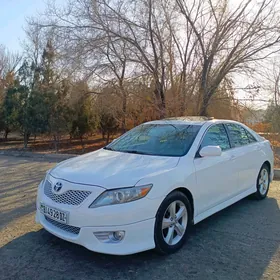 Toyota Camry 2010