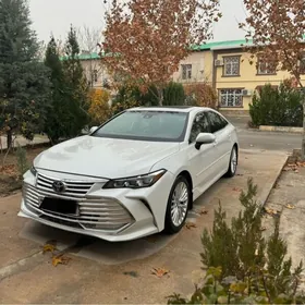 Toyota Avalon 2019