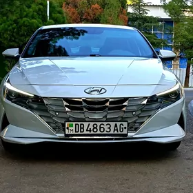 Hyundai Elantra 2021