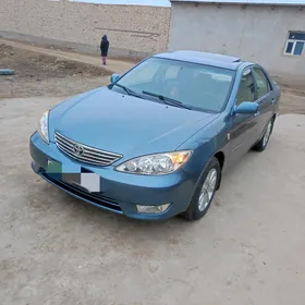 Toyota Camry 2004