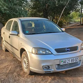 Opel Astra 2002