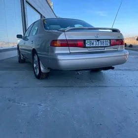 Toyota Camry 1999