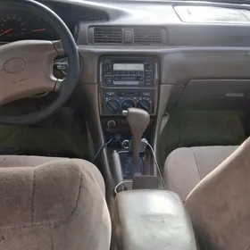 Toyota Camry 1998