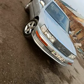 Lexus LS 400 1993