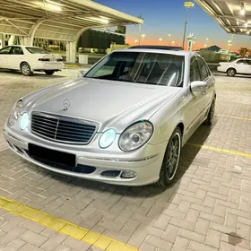 Mercedes-Benz E320 2003