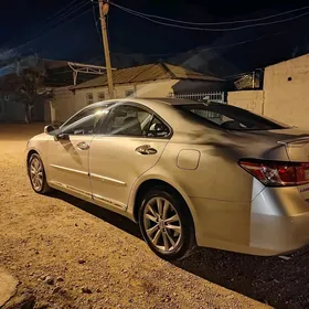 Lexus ES 350 2010