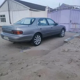 Toyota Camry 1993