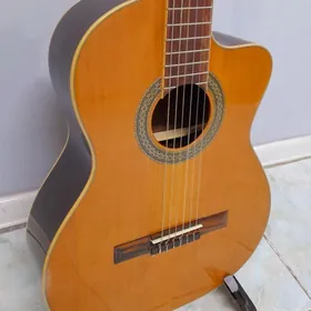 AMATLY CLASSIC GITARA ГИТАРА