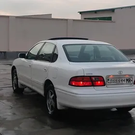 Toyota Avalon 1999