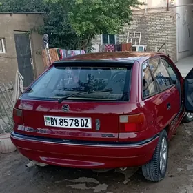 Opel Astra 1992