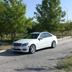 Mercedes-Benz C300 2010