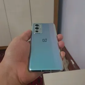 ONEPLUS