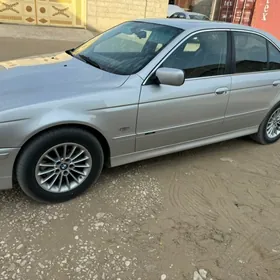 BMW 530 2003