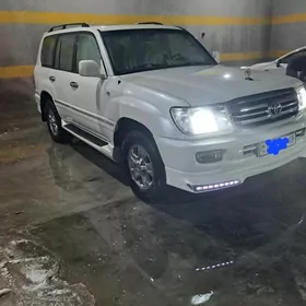 Toyota Land Cruiser 2004