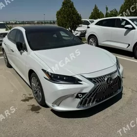 Lexus ES 2021