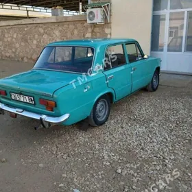 Lada 2104 1980