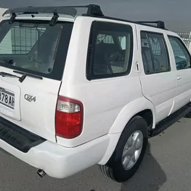 Infiniti QX4 2002