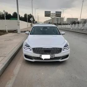 Kia K900 2019