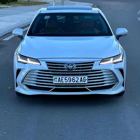 Toyota Avalon 2019