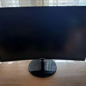 *** MONITOR SAMSUNG CURVED 24 DIAGONAL ***