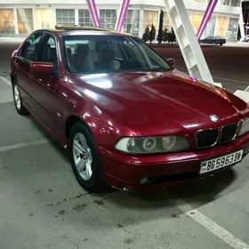 BMW E39 2001