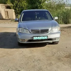 Infiniti I30 2001