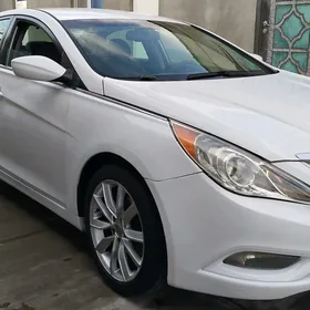 Hyundai Sonata 2012