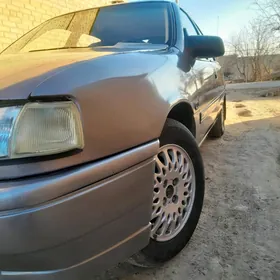 Opel Vectra 1990