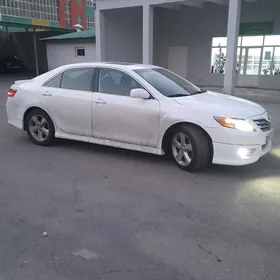 Toyota Camry 2010