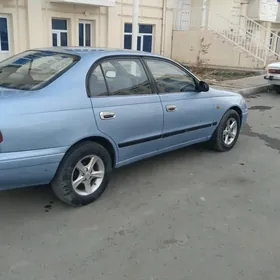 Toyota Carina 1995