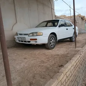 Toyota Camry 1994