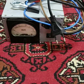 zaryatcik aku 14volt