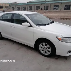 Toyota Camry 2010