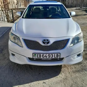 Toyota Camry 2010