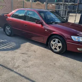 Toyota Camry 2000