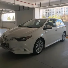 Toyota Corolla 2018