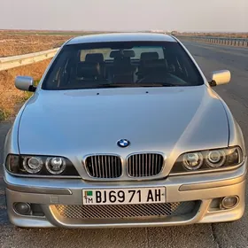 BMW E39 2001