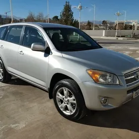 Toyota RAV4 2010