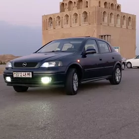 Opel Astra 1998