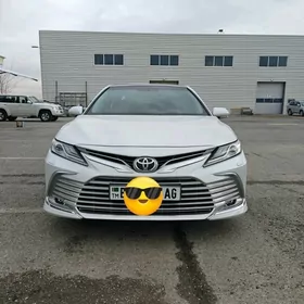 Toyota Camry 2023