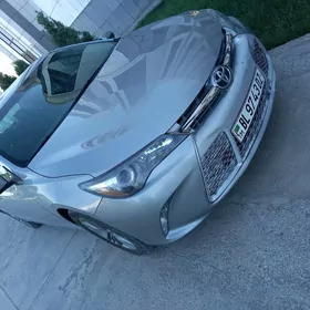 Toyota Camry 2016