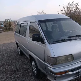 Toyota Town Ace 1990