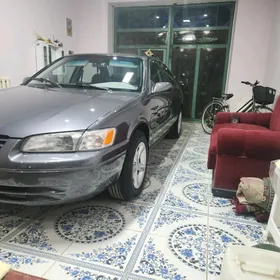 Toyota Camry 1997