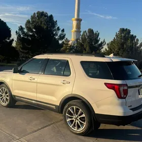 Ford Explorer 2019