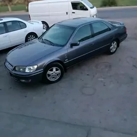 Toyota Camry 2000